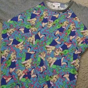 Mrs Piggy and Kermit nightgown